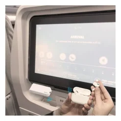 Emetteur HAMA audio bluetooth universel pour l'avion
